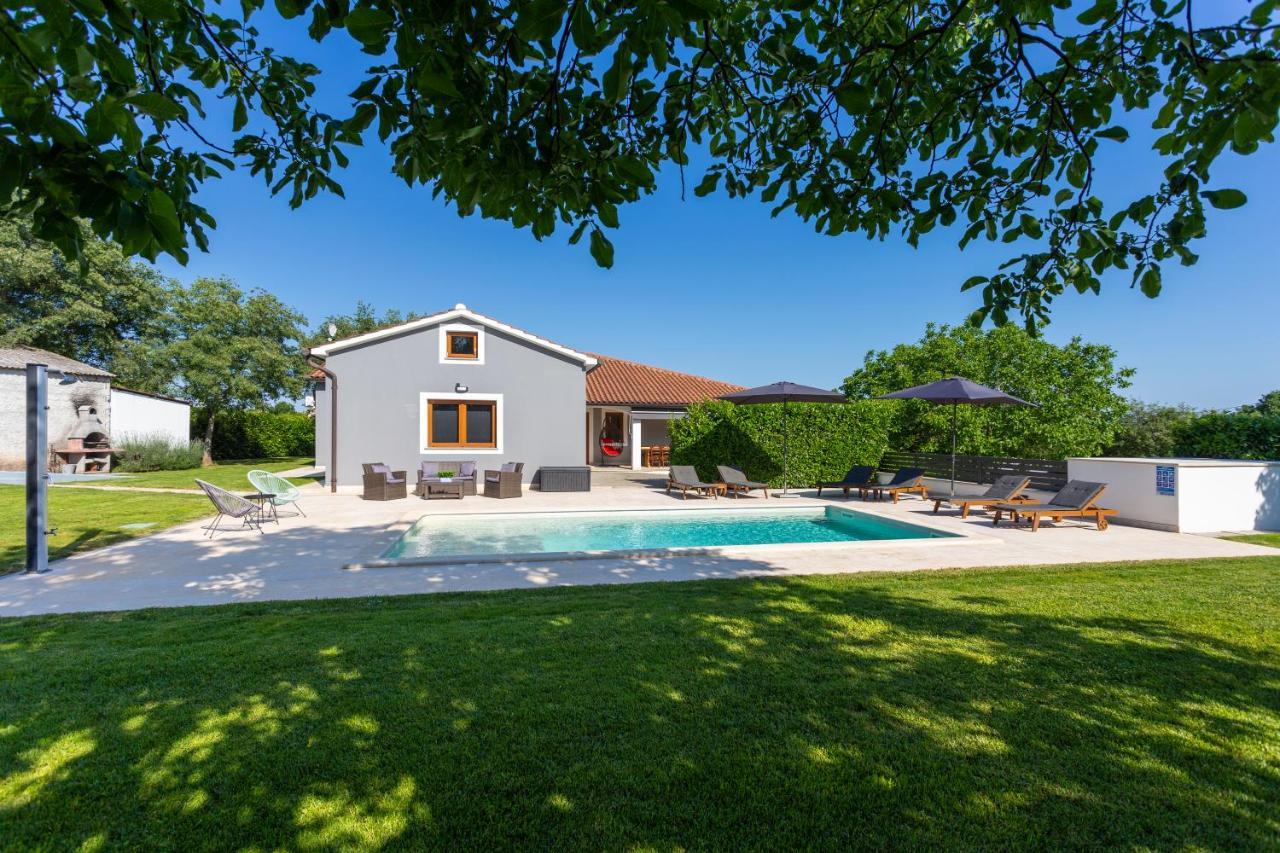 Villa Anavi Bicici Ngoại thất bức ảnh