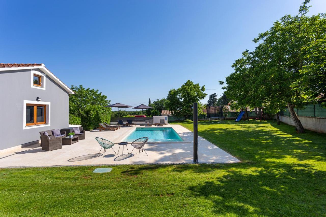 Villa Anavi Bicici Ngoại thất bức ảnh
