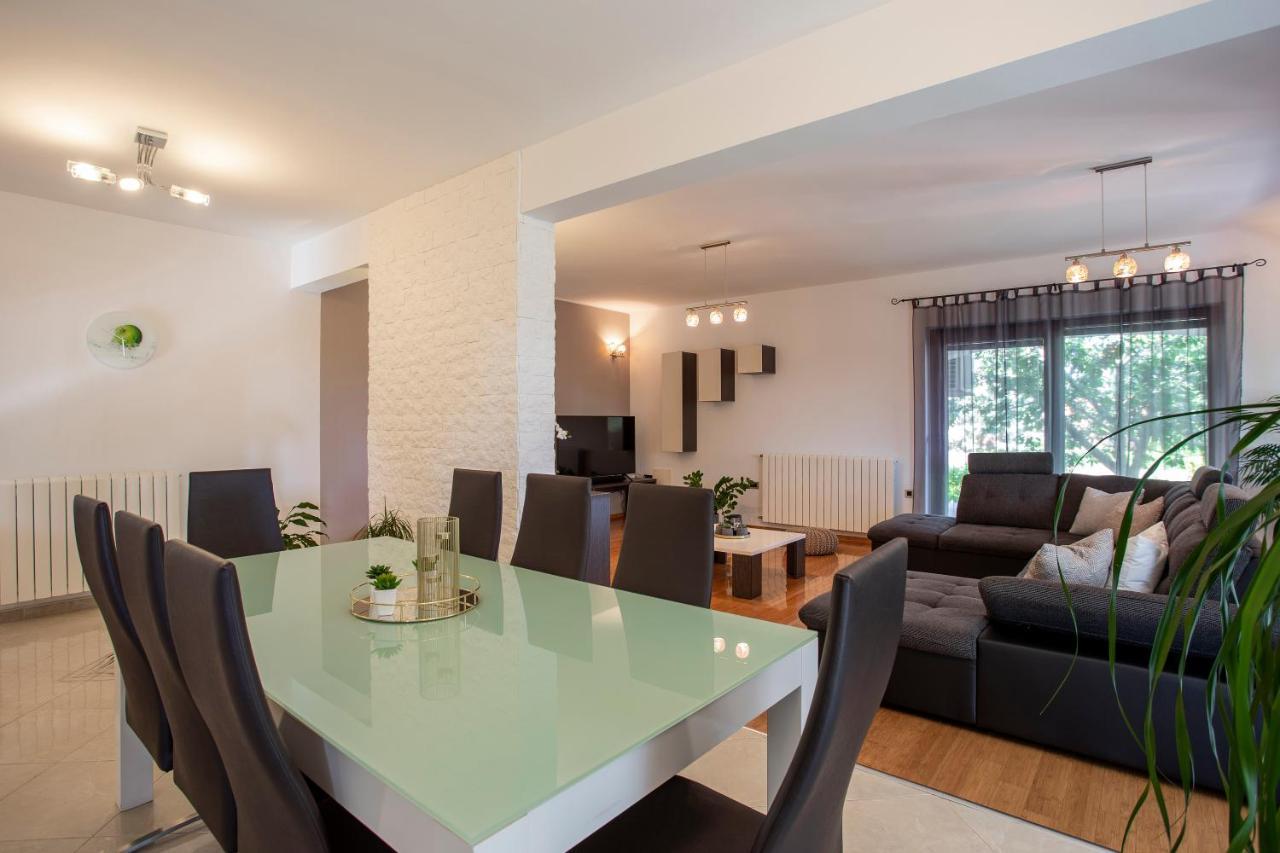 Villa Anavi Bicici Ngoại thất bức ảnh