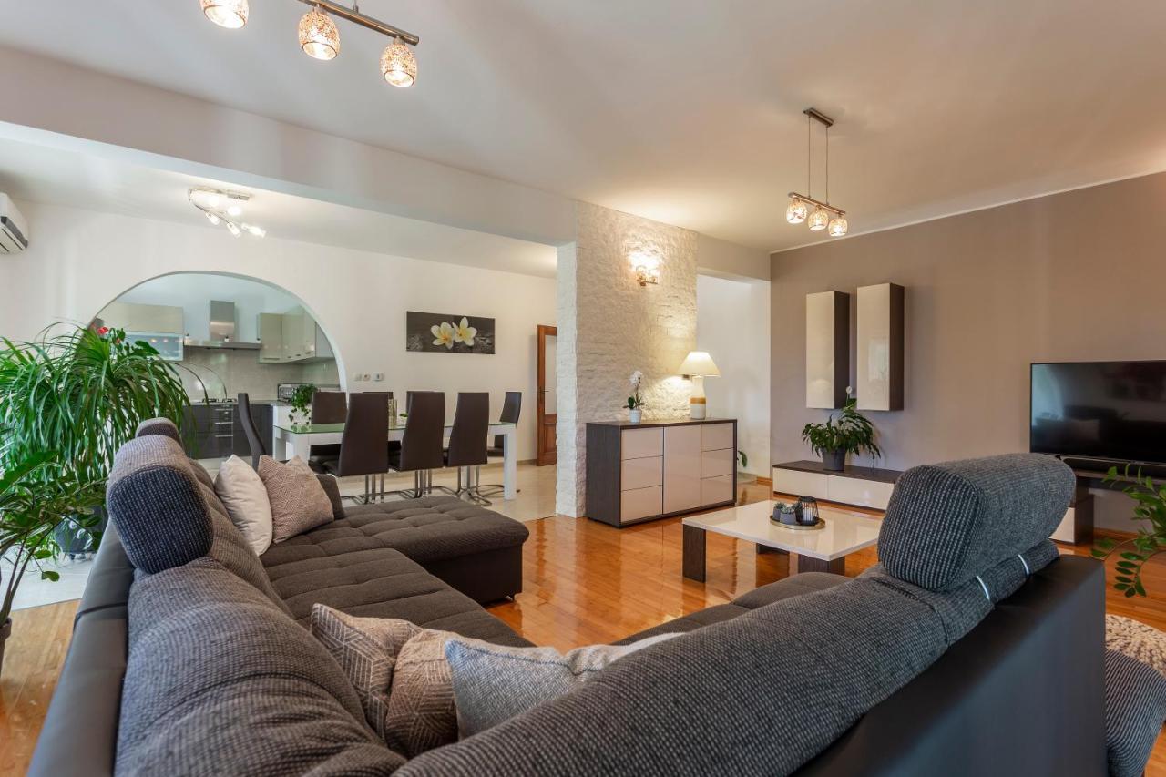 Villa Anavi Bicici Ngoại thất bức ảnh